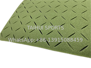 15 mm vorgefertigte Perforationsschlagpolster mit künstlicher Grasschicht für Sportfelder