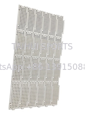 Split-Type Verriegelung Synthetischer Gürtel Stoßklemmen Basketballplatz Tischtennisboden 333,4 mm Höhe 17 mm Für Stadionsport