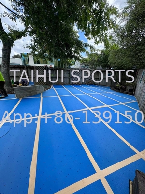 Synthetisches Rasensystem mit TAIHUI-Schockpolsterunterlage für Spielplätze