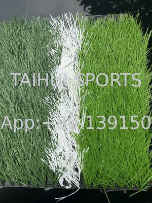 5/8 Zoll Abmessung Dauerhafte UV-Stabile Tuft Rückzugskraft FIFA Künstliche Sportgrün für Fußballfeld Landschaftsgestaltung