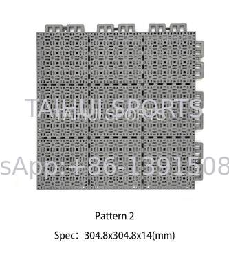 Heiß verkaufende innovative, vielseitig einsetzbare, hängende, montierte Bodenbeläge aus Kunststoff für Basketball- und Sportplätze mit glatter Oberflächenstruktur